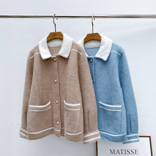 Các sản phẩm áo len tại Germe đều mang phong cách nhẹ nhàng, vintage rất hợp xu hướn